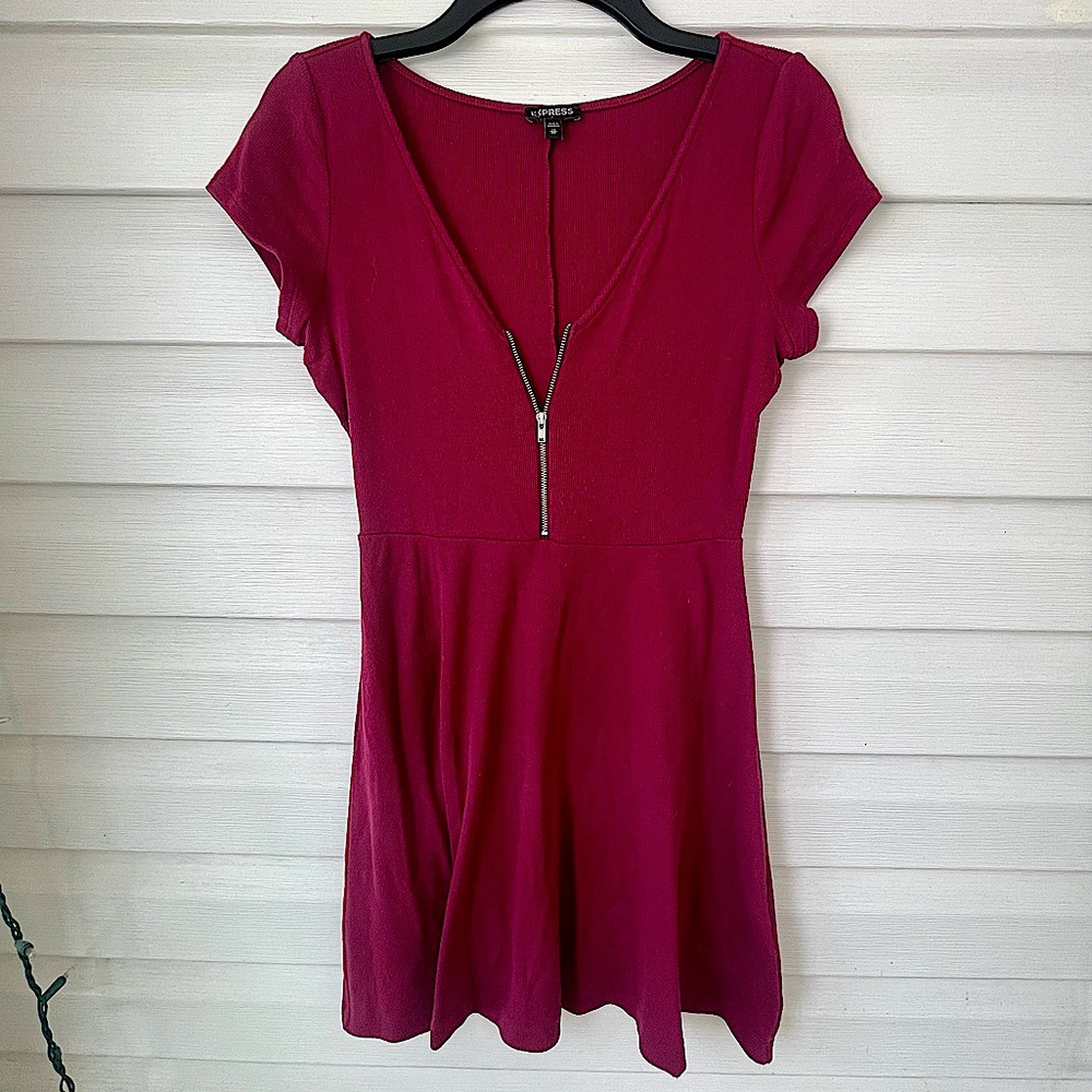 Express | XS Ribbed Raspberry-Colored Zip Dress